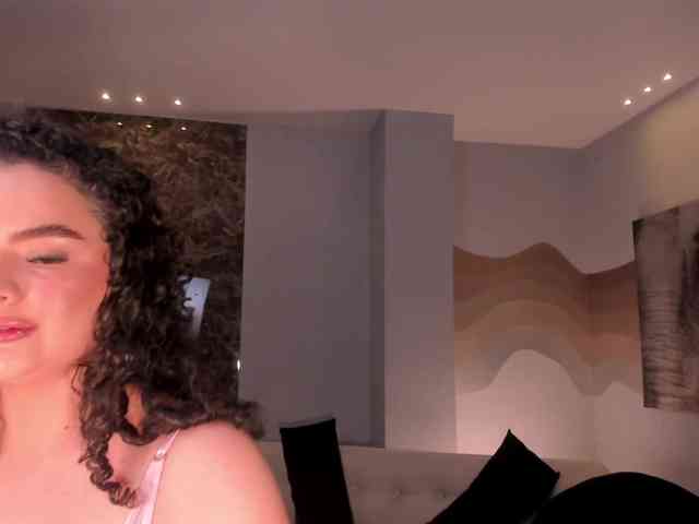 KylieJenkins KylieJenkins