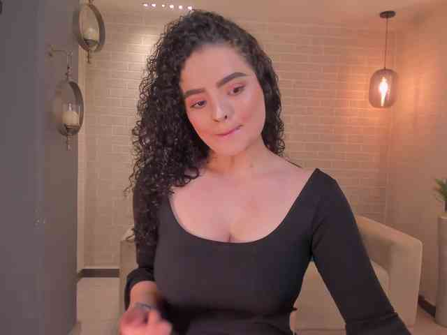 KylieJenkins KylieJenkins