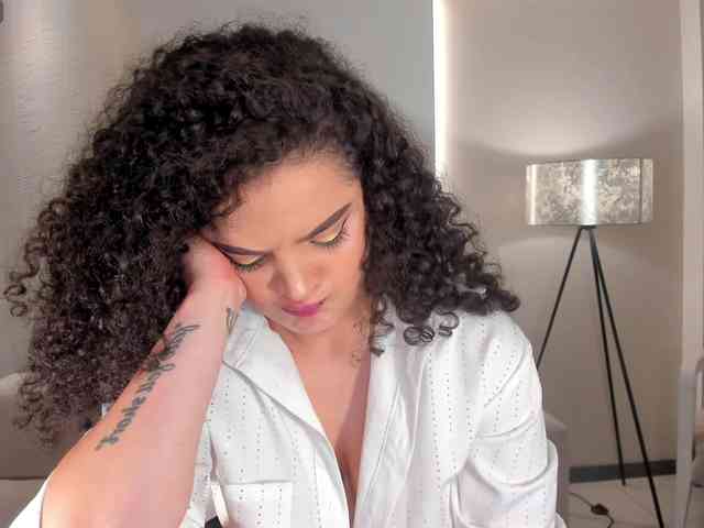 KylieJenkins webcam