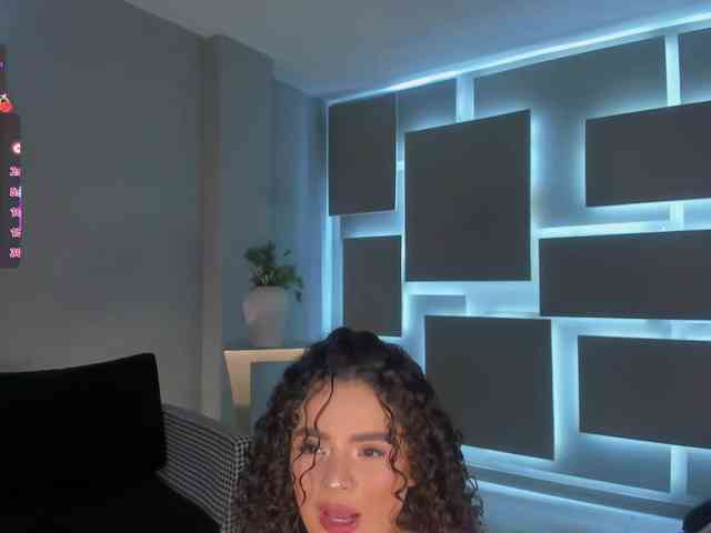 KylieJenkins KylieJenkins