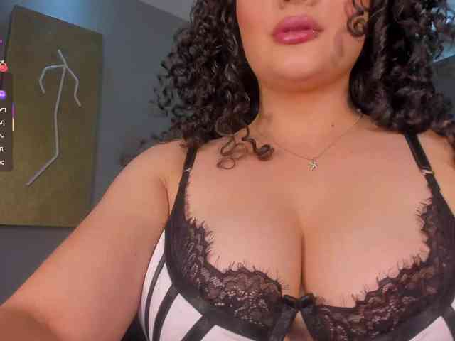 KylieJenkins KylieJenkins