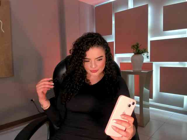 KylieJenkins KylieJenkins