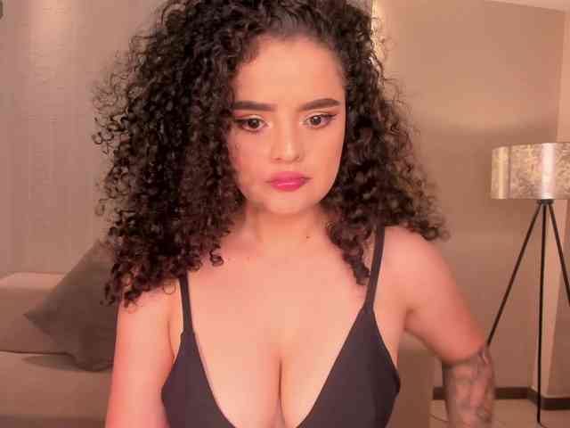 KylieJenkins webcam