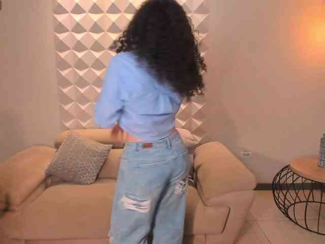 KylieJenkins KylieJenkins