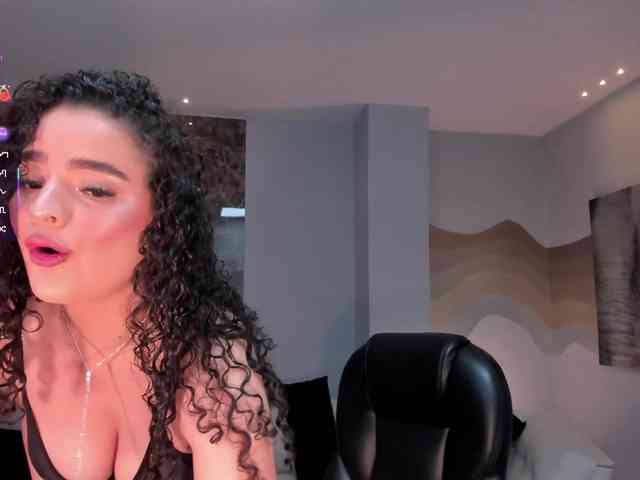 KylieJenkins KylieJenkins