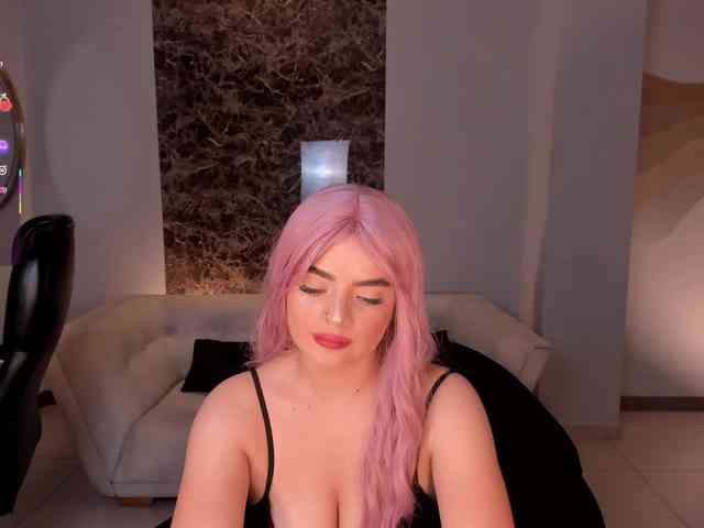 KylieJenkins KylieJenkins