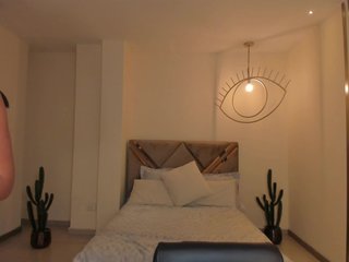 NatalieLewis Porn Show