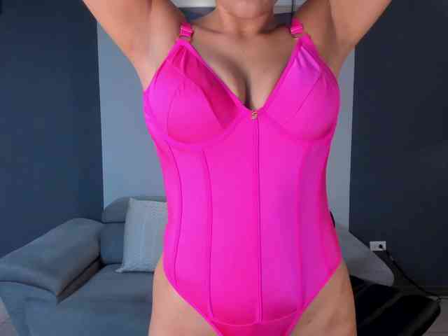 NatalieLewis webcam