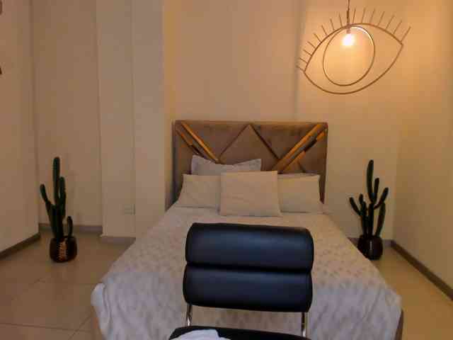 NatalieLewis NatalieLewis