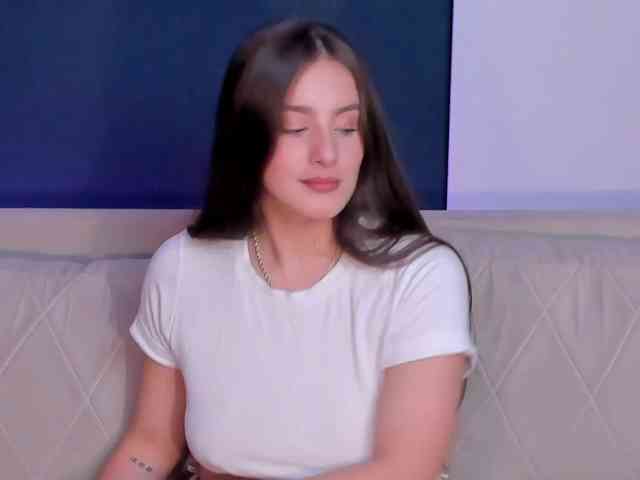 ZoeyWalker webcam