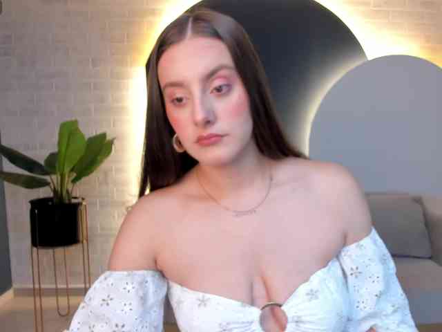 ZoeyWalker webcam