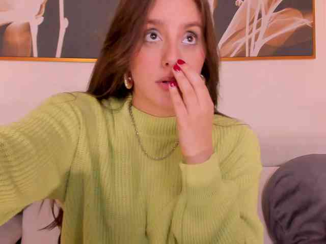 ZoeyWalker webcam