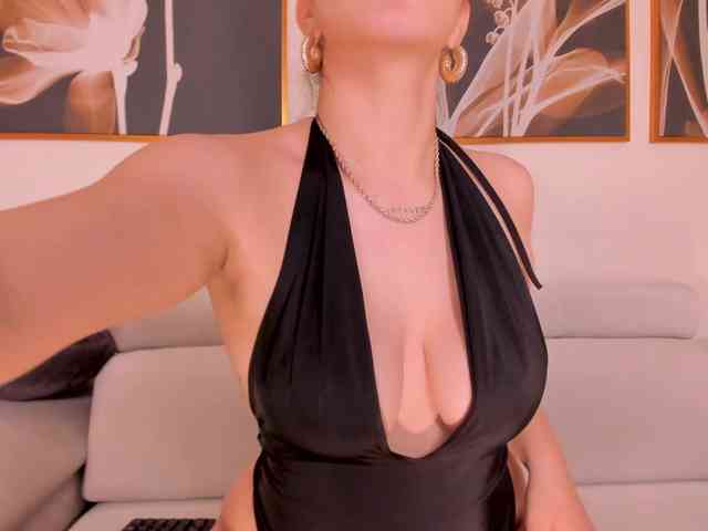 ZoeyWalker webcam