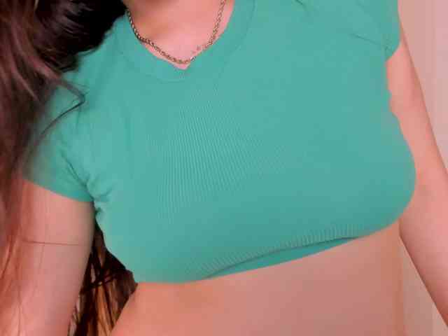 ZoeyWalker webcam