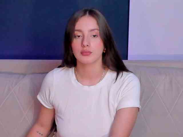 ZoeyWalker webcam