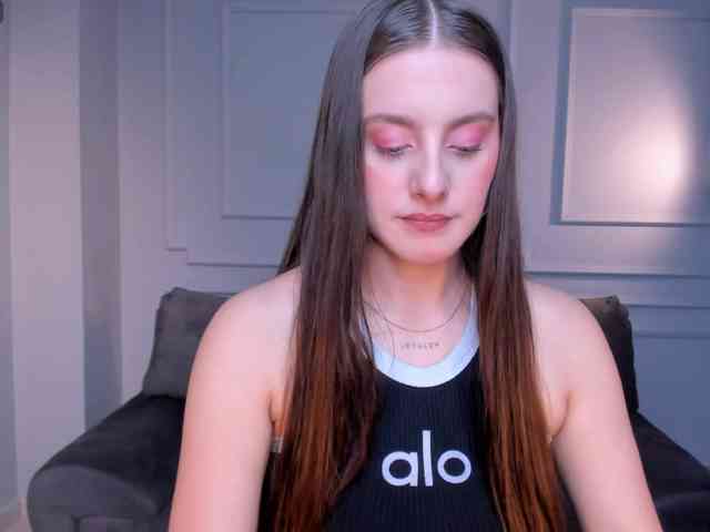 ZoeyWalker webcam