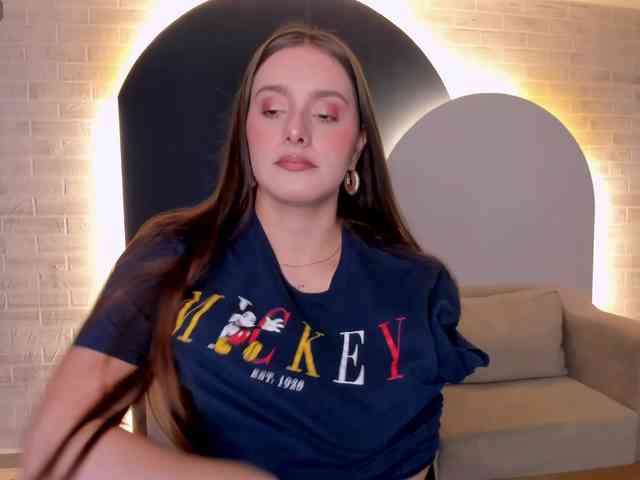 ZoeyWalker webcam