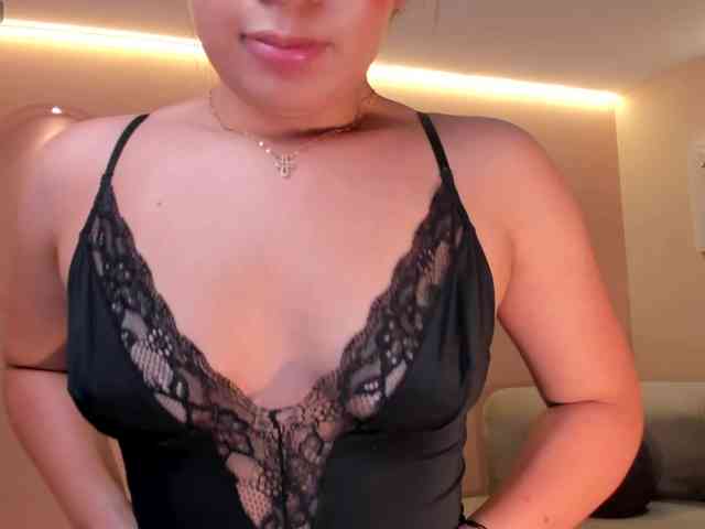 EmilyJohnson1 webcam