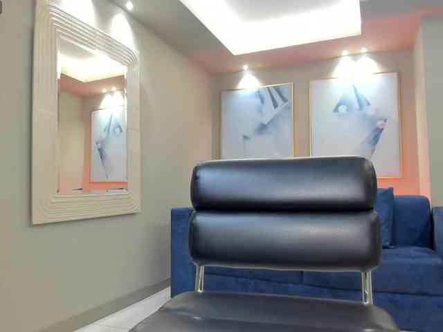 EmilyJohnson1 webcam