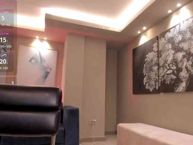 EmilyJohnson1 webcam