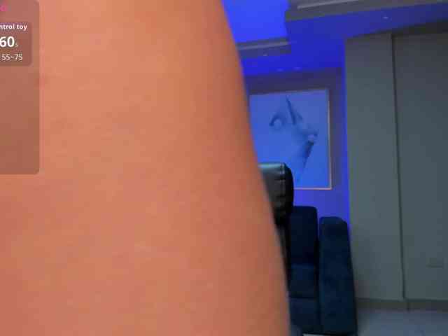 EmilyJohnson1 webcam