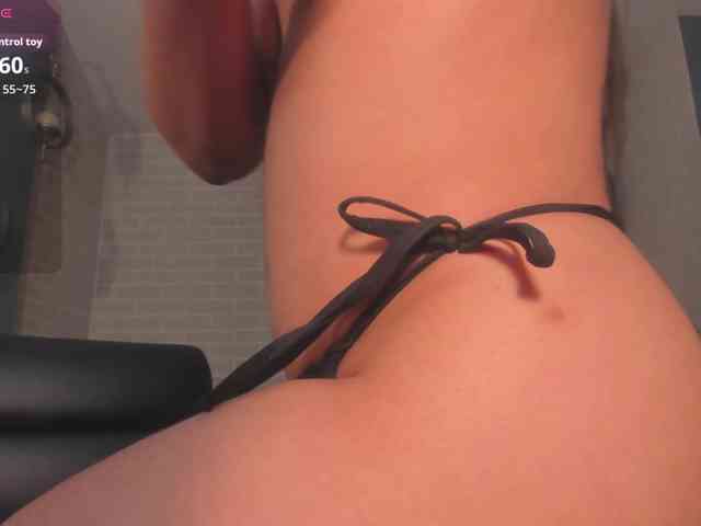 EmilyJohnson1 webcam