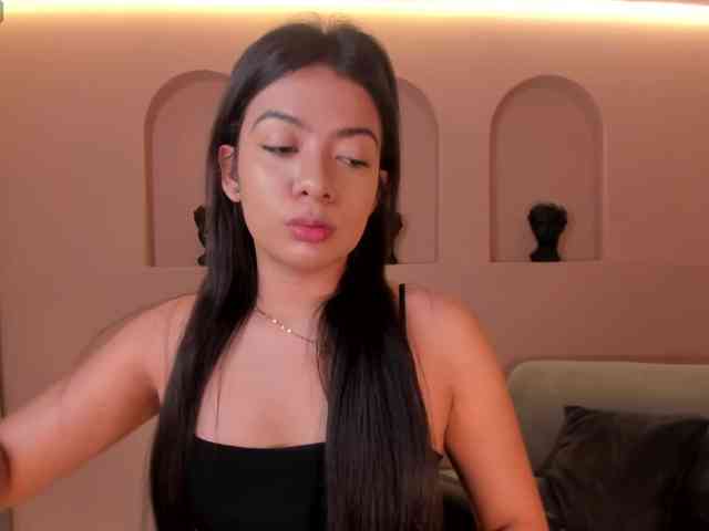 EmilyJohnson1 webcam