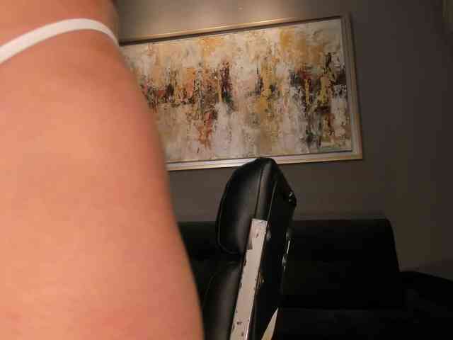 EmilyJohnson1 webcam