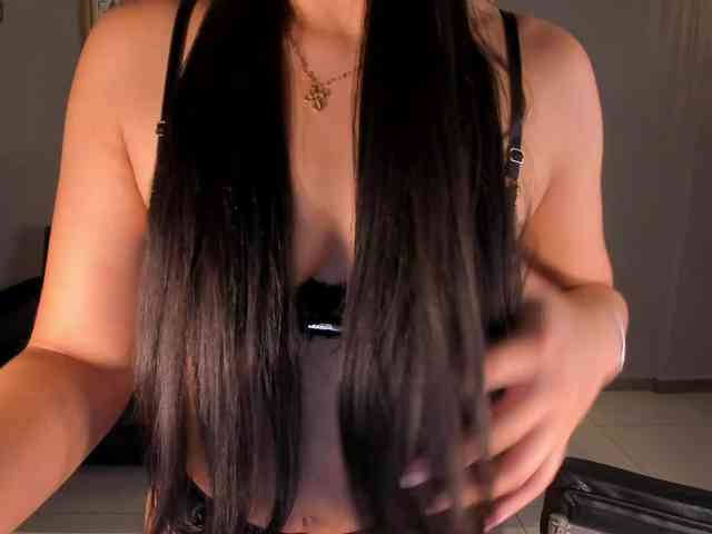 EmilyJohnson1 webcam