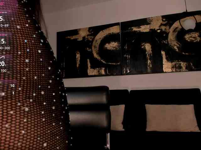 EmilyJohnson1 webcam