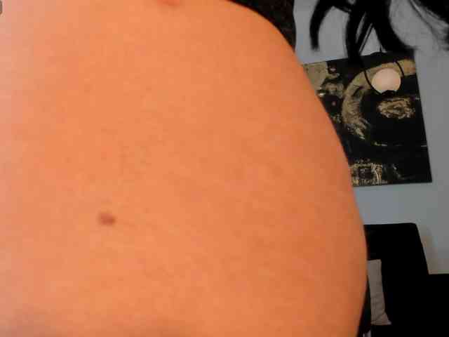 EmilyJohnson1 webcam