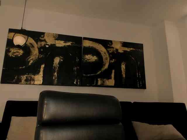 EmilyJohnson1 webcam