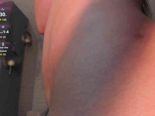 EmilyJohnson1 webcam