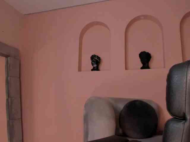 EmilyJohnson1 webcam
