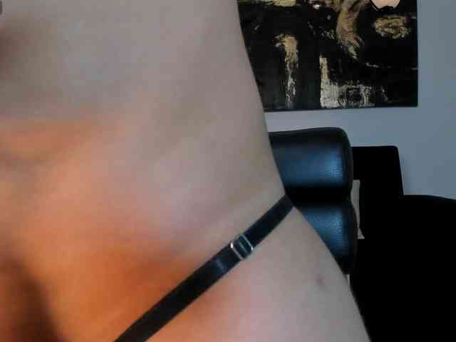 EmilyJohnson1 webcam