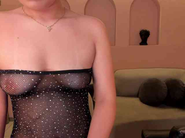EmilyJohnson1 webcam