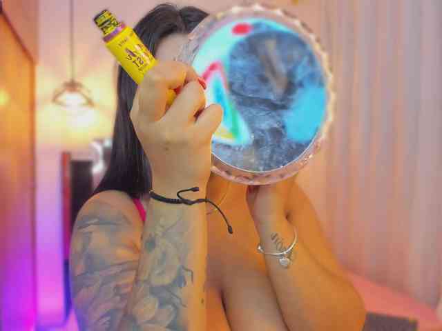 Cassiestevens webcam