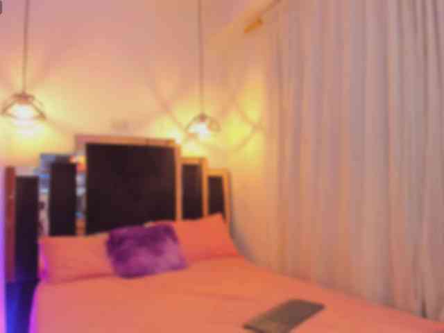 Cassiestevens webcam