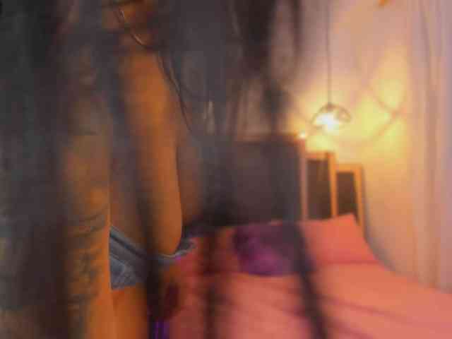 Cassiestevens webcam