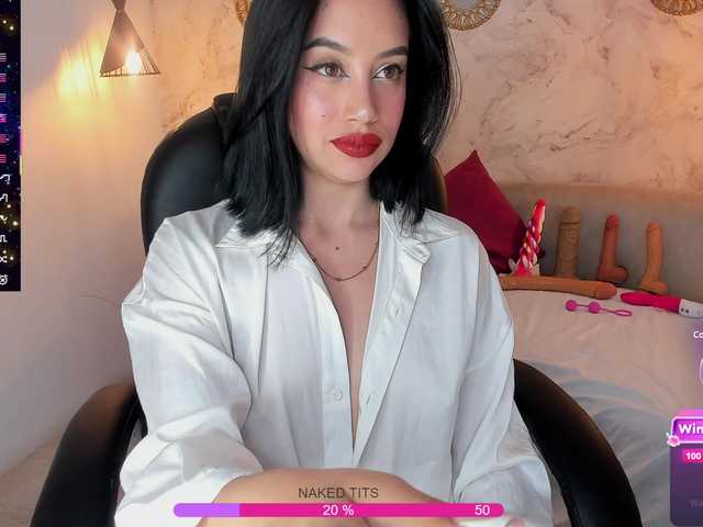 Saraa-stone's BongaCams show and profile