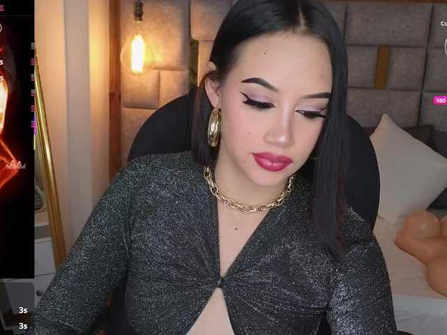 Saraa-stone from BongaCams