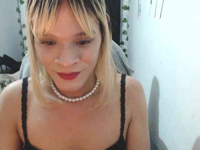 auroraaddams Live Webcam on BongaCams