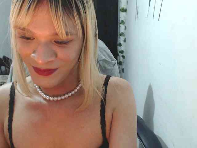 auroraaddams Live Webcam on BongaCams