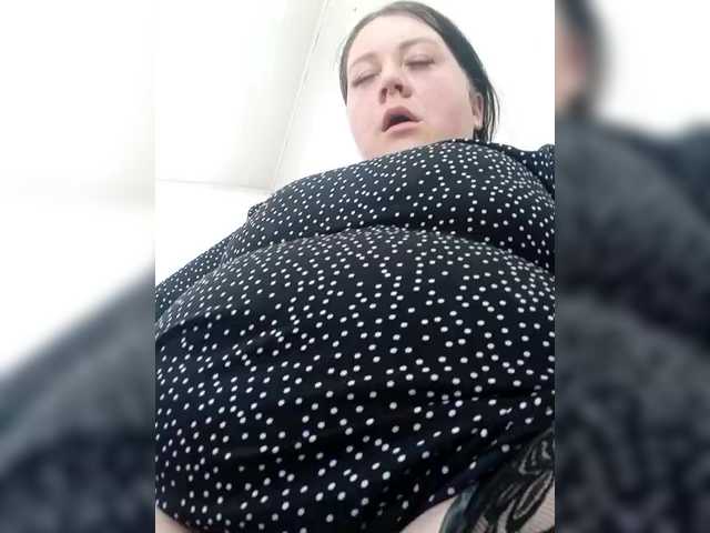 AnnaVictoriaa's BongaCams show and profile