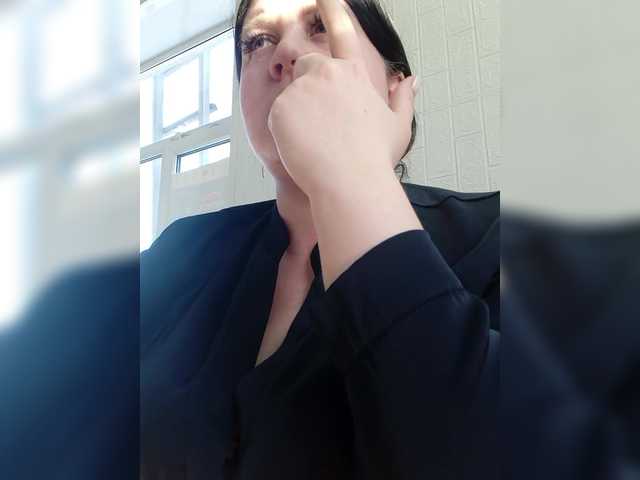 AnnaVictoriaa's BongaCams show and profile