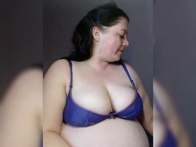 AnnaVictoriaa's BongaCams show and profile