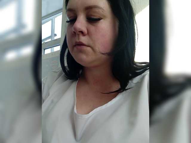 AnnaVictoriaa's BongaCams show and profile