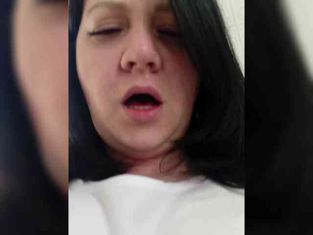 AnnaVictoriaa webcam