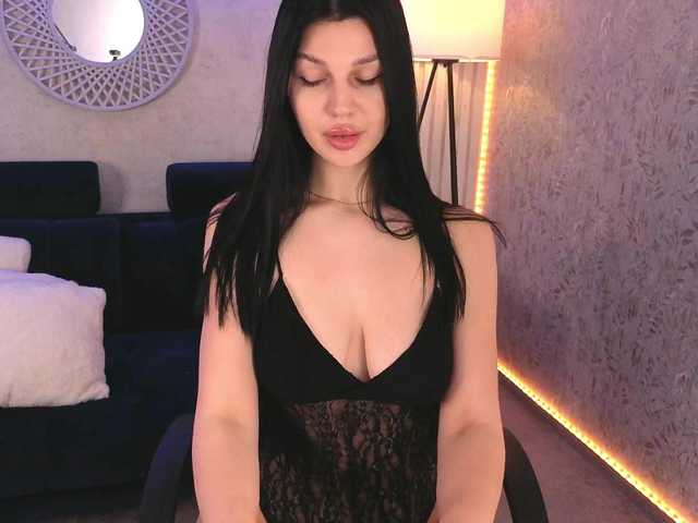 KamilaVibes's BongaCams show and profile