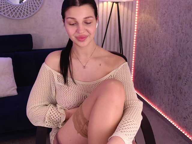 KamilaVibes's BongaCams show and profile